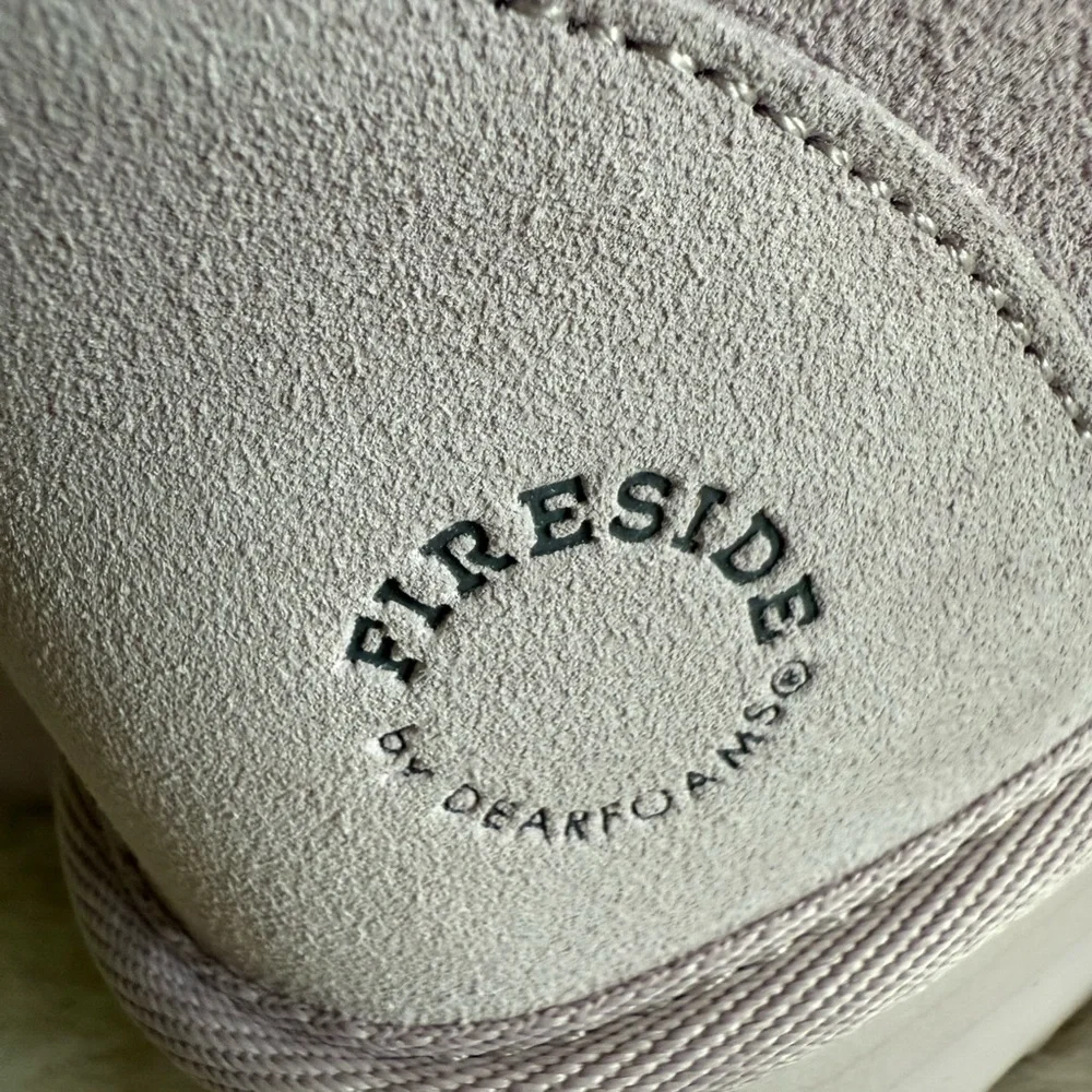 New! Fireside by Dearfoams Kingston Genuine Shearling Platform Bootie size 7